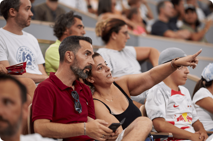 Compétition sportive de Padel à Bordeaux : Premier Padel à Arkéa Aréna, tournoi d'élite avec le partenariat de Betclic